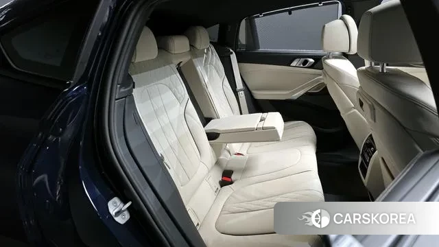 BMW X6 (G06) 2025 Черный из Кореи, фото 3