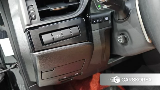 Lexus ES300h 7th generation 2023 Серый из Кореи, фото 3