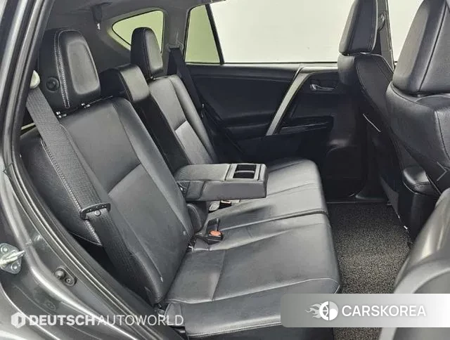 Toyota RAV4 2018 Серый из Кореи, фото 3