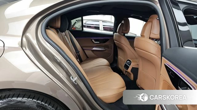 Mercedes-Benz E-Class W214 2025 Коричневый из Кореи, фото 3