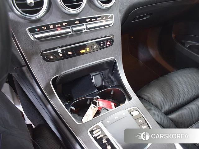 Mercedes-Benz GLC-Class X253 2022 Красный из Кореи, фото 3