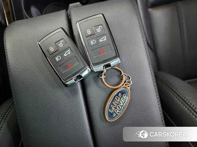 Land Rover Range Rover Evoque 2nd Generation 2021 Белый из Кореи, фото 3