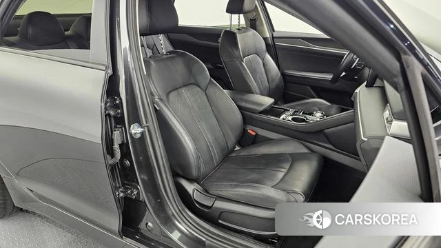 Kia K5 3rd generation 2021 Серый из Кореи, фото 3