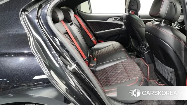 Genesis The New G70 2022 Черный из Кореи, фото 3