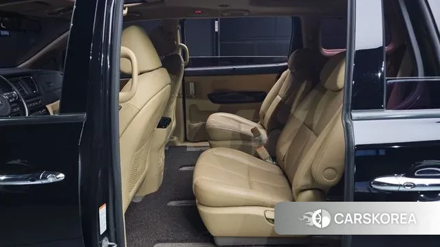 Kia The New Carnival 2018 Черный из Кореи, фото 3