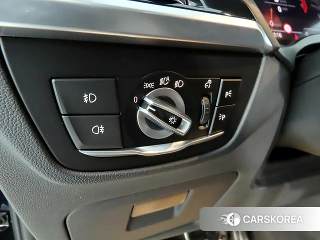 BMW X4 (G02) 2021 Черный из Кореи, фото 3