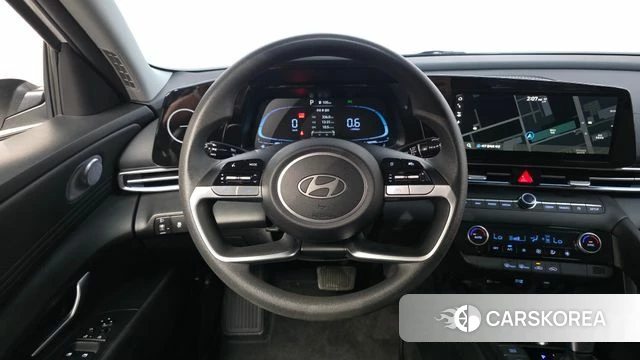 Hyundai The New Avante (CN7) 2023 Белый из Кореи, фото 3