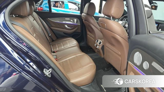 Mercedes-Benz E-Class W213 2019 Синий из Кореи, фото 3
