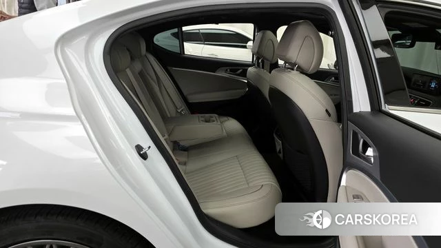 Genesis The New G70 2022 Белый из Кореи, фото 3