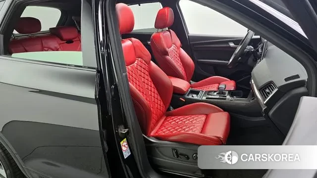 Audi SQ5 (FY) 2022 Черный из Кореи, фото 3