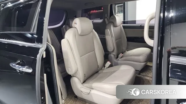 Kia The New Carnival 2018 Черный из Кореи, фото 3