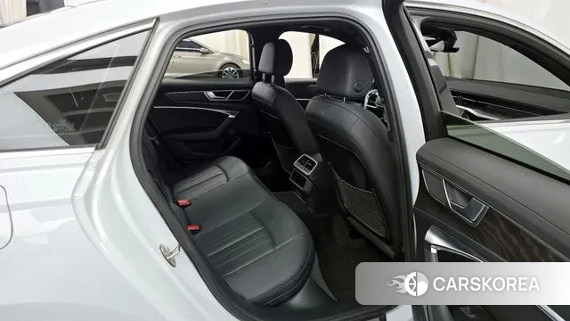 Audi A6 (C8) 2022 Белый из Кореи, фото 3