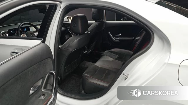 Mercedes-Benz A-Class W177 2021 Белый из Кореи, фото 3