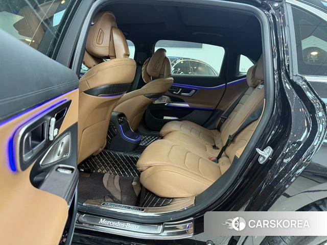 Mercedes-Benz E-class 2024 Черный из Китая, фото 3