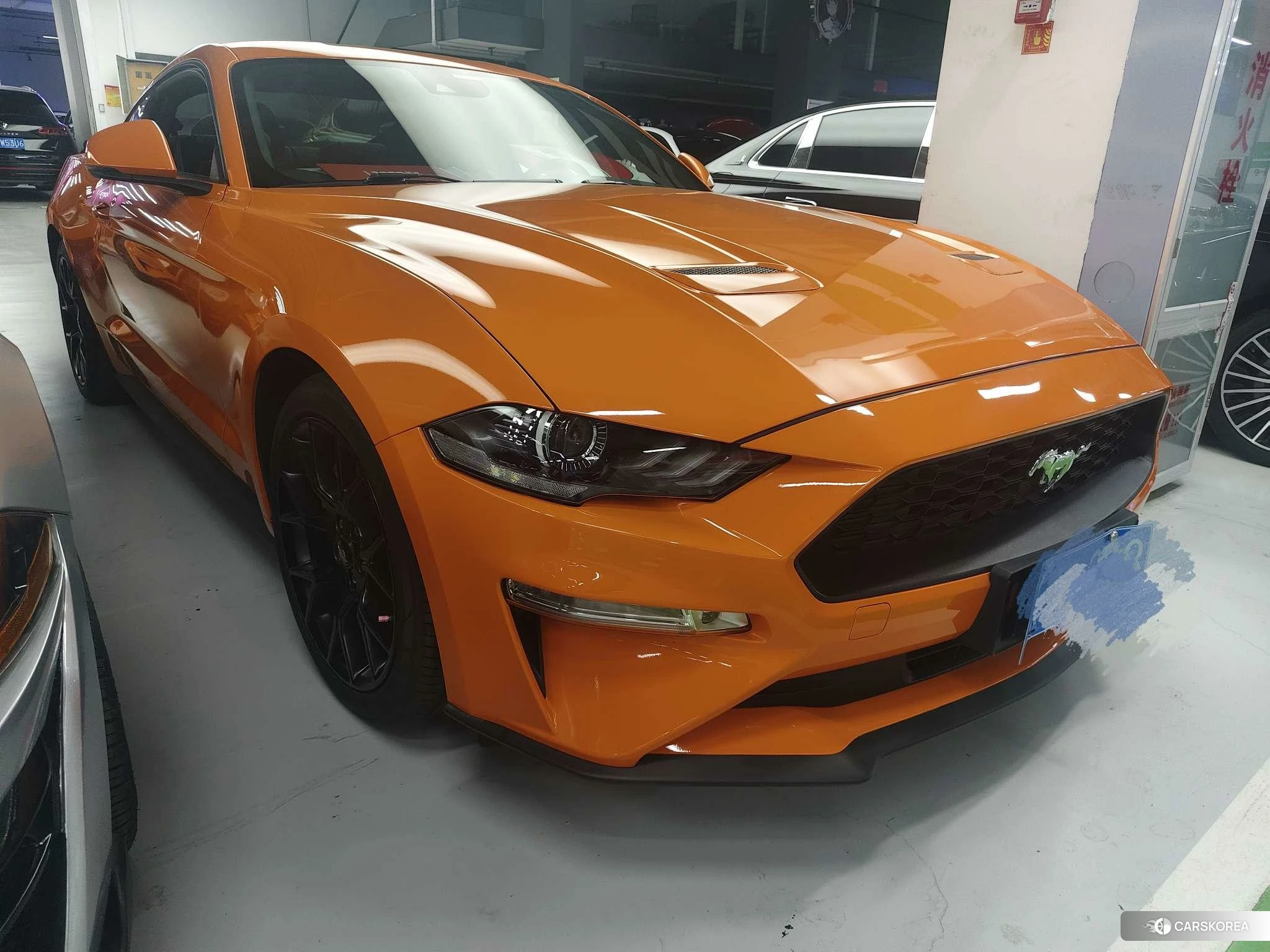 Ford Mustang 2021 Желтый из Китая, фото 3