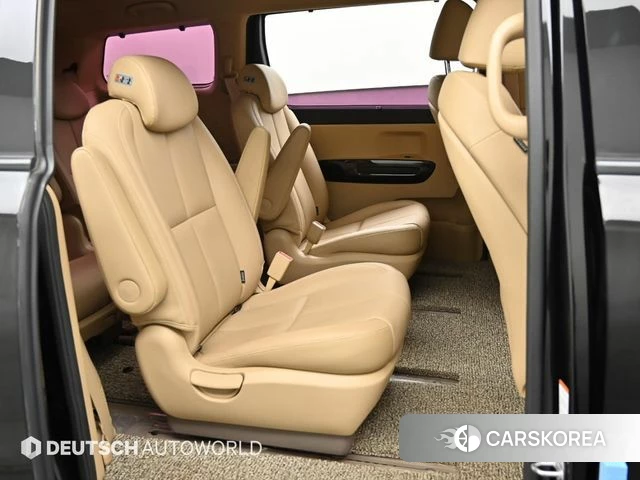 Kia The New Carnival 2018 Черный из Кореи, фото 3