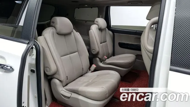 Kia The New Carnival 2019 Белый из Кореи, фото 3