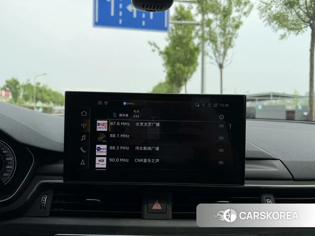 Audi A5 2023 Белый из Китая, фото 3