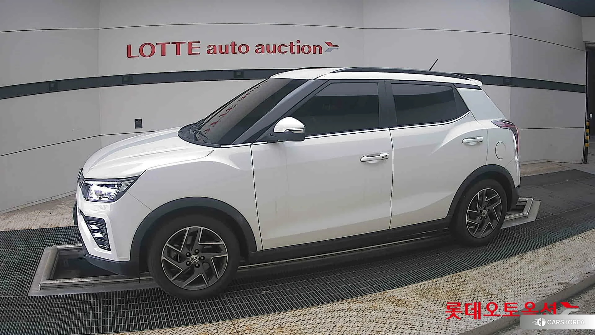 SsangYong Tivoli 2022 Grand White из Кореи, фото 3