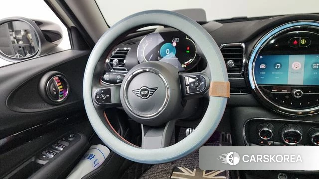 Mini Cooper Clubman 2021 Жемчужный цвет из Кореи, фото 3