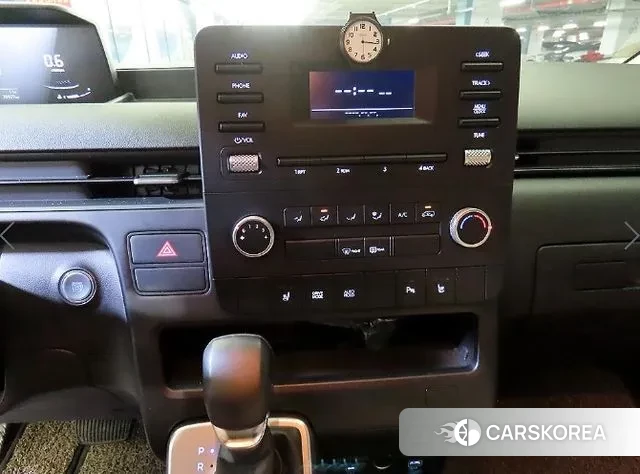 Hyundai Staria 2024 Черный из Кореи, фото 3