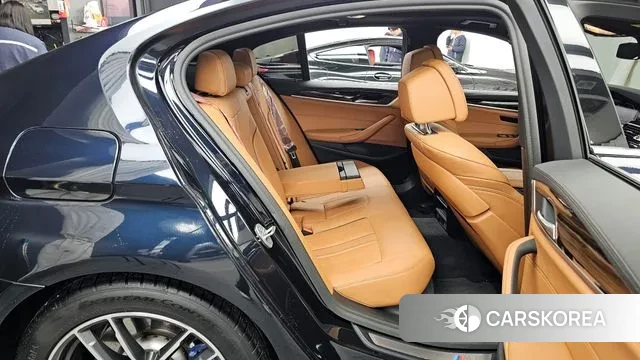 BMW 5 Series (G30) 2020 Черный из Кореи, фото 3