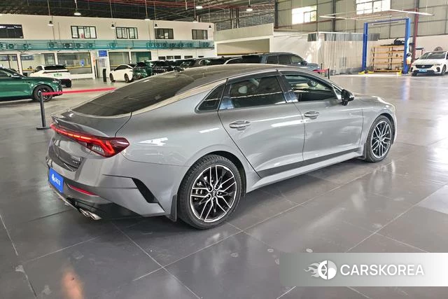Kia K5 2021 Темно-серый из Китая, фото 3