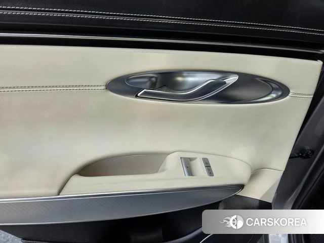 Genesis GV70 2021 Серый из Кореи, фото 3