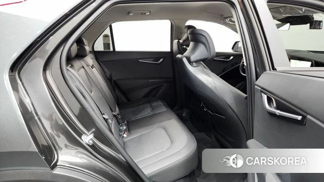 Kia Di Ol Nu Niro 2025 Серый из Кореи, фото 3