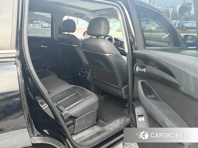 Audi Q6 2024 Черный из Китая, фото 3