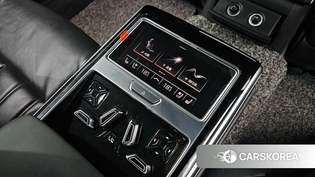 Audi A8 (D5) 2021 Черный из Кореи, фото 3