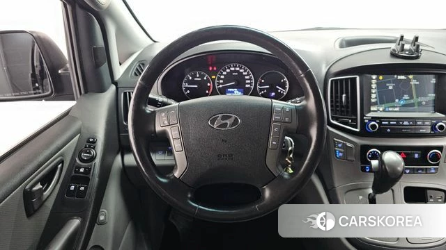 Hyundai The New Grand Starex 2018 Черный из Кореи, фото 3