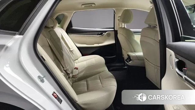 Hyundai The New Grandeur IG 2022 Белый из Кореи, фото 3