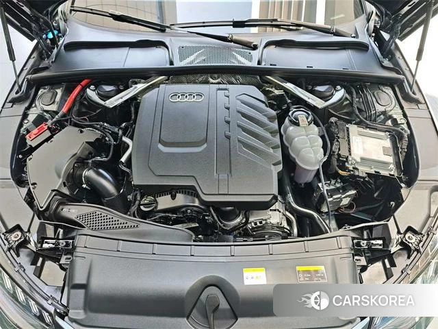 Audi A4L 2024 Темно-серый из Китая, фото 3