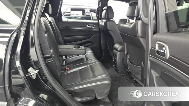 Jeep Grand Cherokee 2018 Черный из Кореи, фото 3