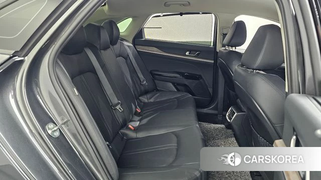 Kia K5 Hybrid 3rd Generation 2023 Серый из Кореи, фото 3