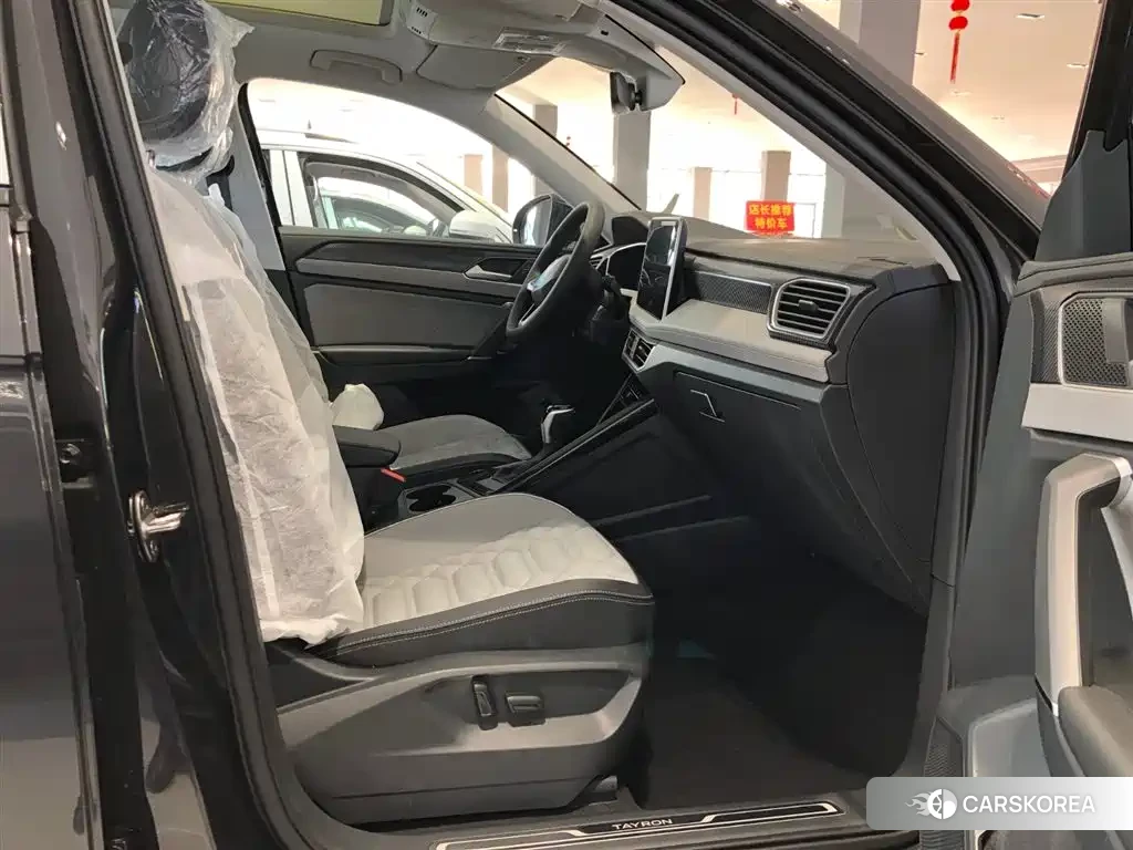 Volkswagen Tanyue 2024 Черный из Китая, фото 3