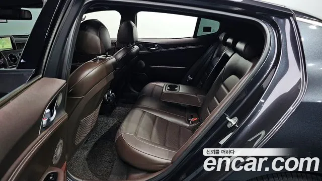 Kia Stinger id 2660842 из Кореи 3