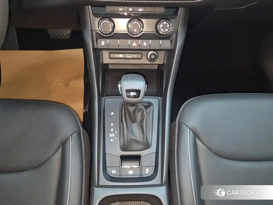 Skoda Kodiaq 2024 Белый из Китая, фото 3