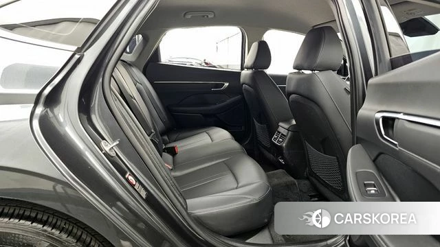 Hyundai Sonata (DN8) 2023 Серый из Кореи, фото 3