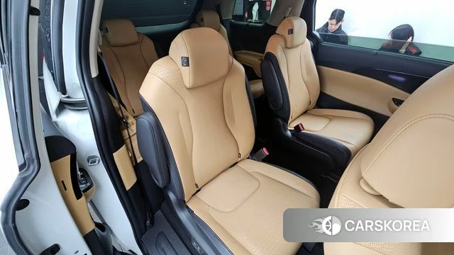 Kia Carnival 4th generation 2021 Белый из Кореи, фото 3