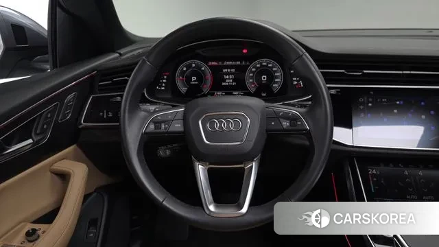Audi Q8 (4M) 2023 Серый из Кореи, фото 3