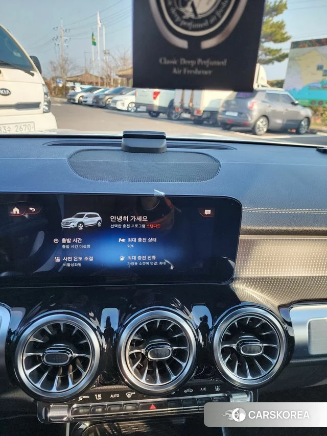 Mercedes-Benz EQB X243 2022 Белый из Кореи, фото 3