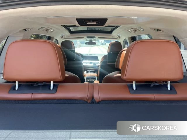 BMW X7 2021 Черный из Китая, фото 3