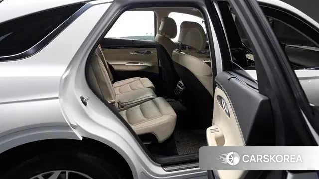 Genesis GV70 2023 Белый из Кореи, фото 3