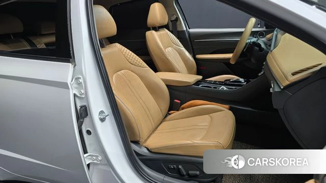 Hyundai Sonata (DN8) 2019 Белый из Кореи, фото 3