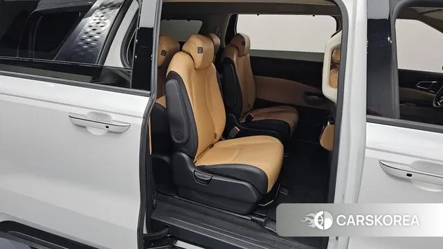 Kia Carnival 4th generation 2023 Белый из Кореи, фото 3