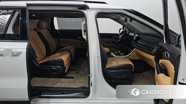 Kia Carnival 4th generation 2023 Белый из Кореи, фото 3