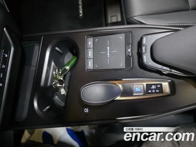 Lexus UX300e 2022 Серый из Кореи, фото 3