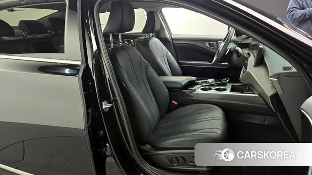 Kia K8 2024 Черный из Кореи, фото 3